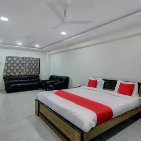 Hotel Santoshi Hometel Raichur Exterior foto