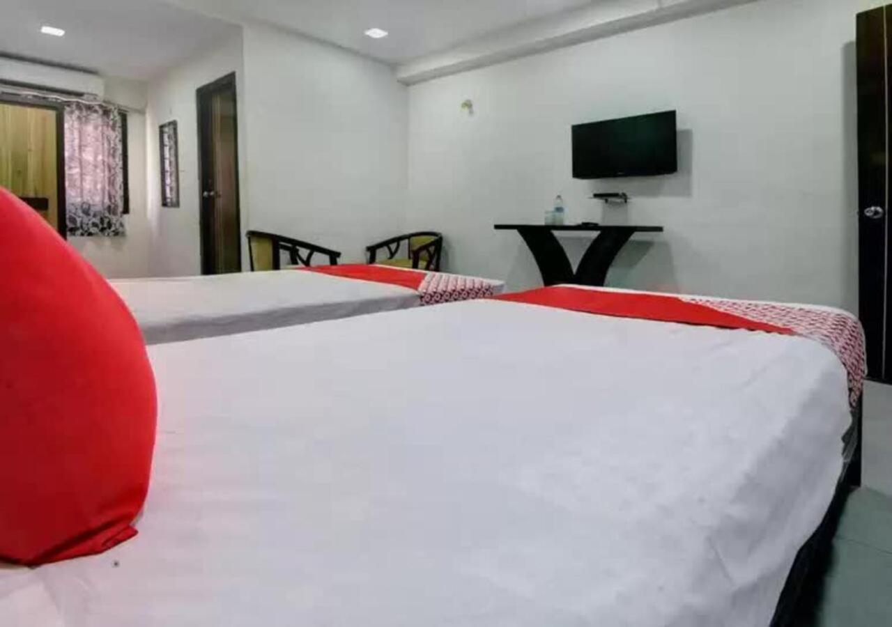 Hotel Santoshi Hometel Raichur Exterior foto